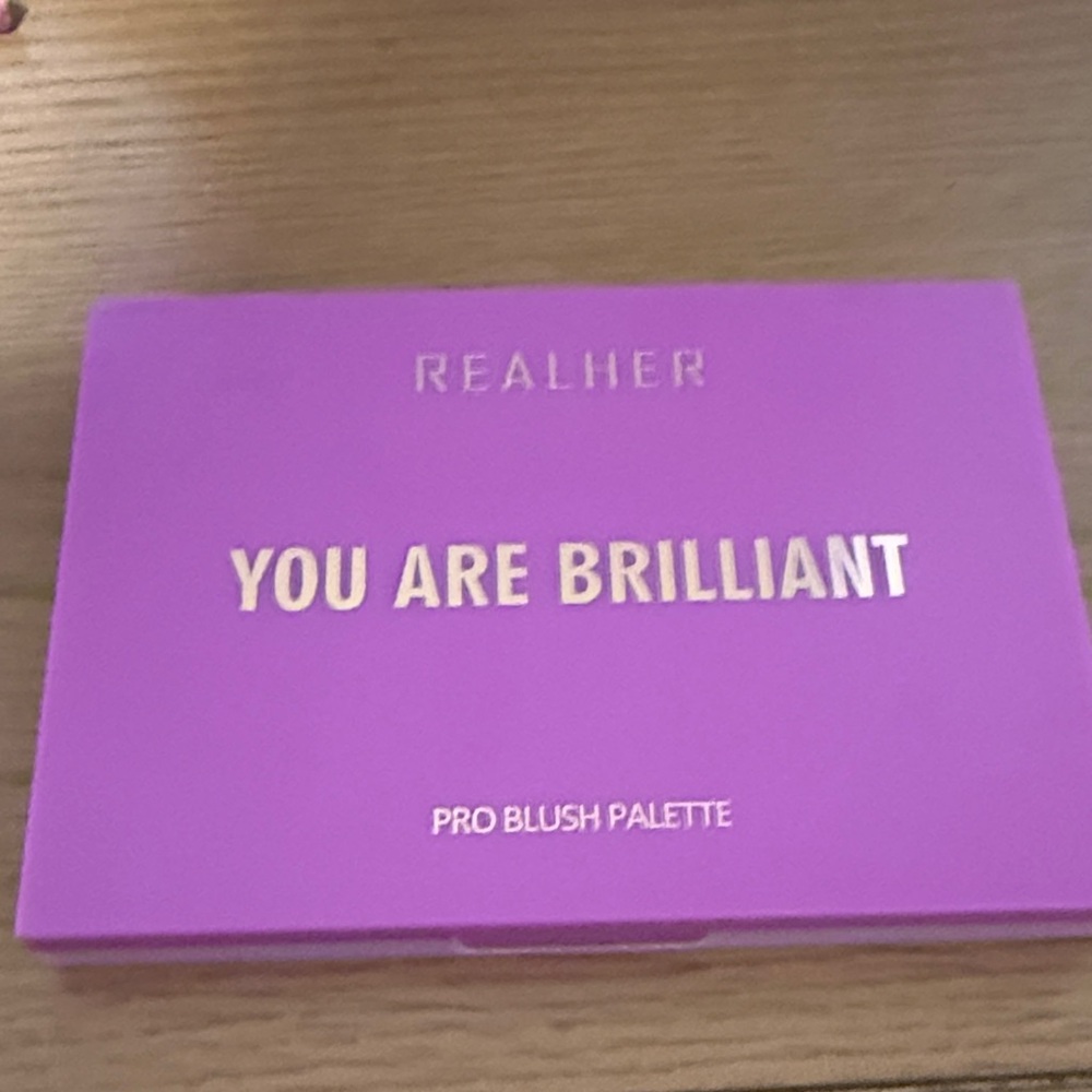 RealHer Pro Blush Palette - Vibrant Purple - Brand New - Never used